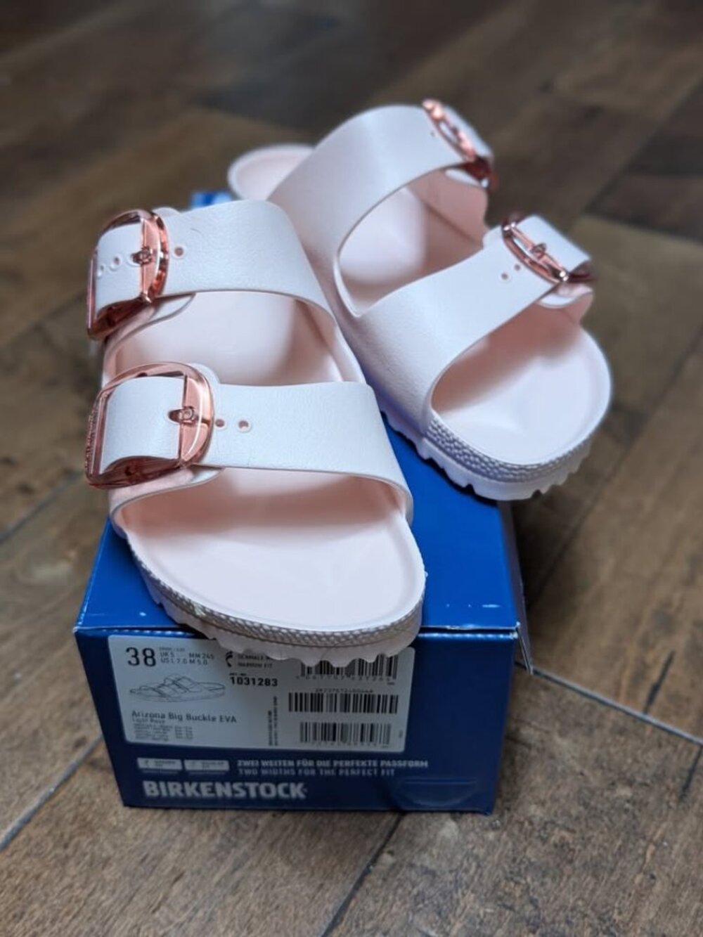 New In Box, Birkenstock Arizona Big Buckle EVA Sandals, size 38